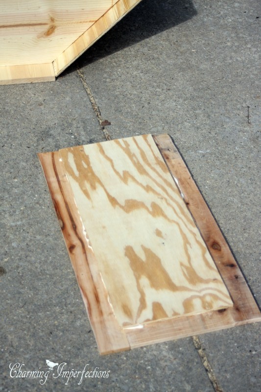 Every home has one: that small corner that’s impossible to furnish or decorate. If you are out of ideas for your awkward corner, look no further than this tutorial on how to make a beautiful Corner Cabinet, which sports function and style!