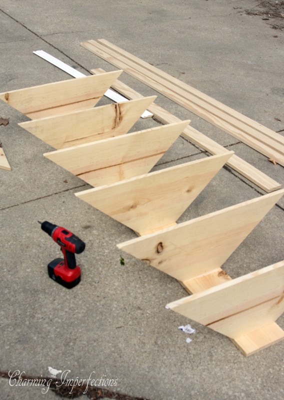 Every home has one: that small corner that’s impossible to furnish or decorate. If you are out of ideas for your awkward corner, look no further than this tutorial on how to make a beautiful Corner Cabinet, which sports function and style!