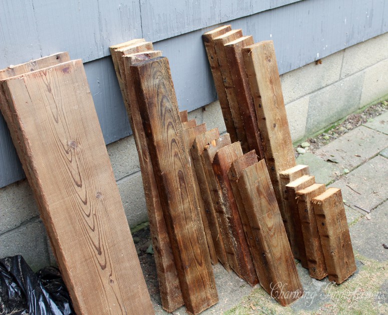 DIY Farmhouse Table with 2 style options for legs!