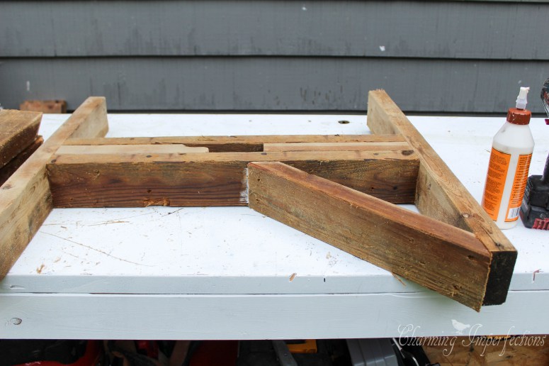 DIY Farmhouse Table with 2 style options for legs!