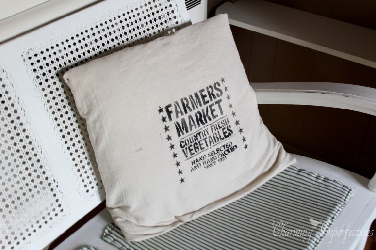 Pillows are such a great way to update a room, and these three ways of customizing covers are perfect for that personal touch!