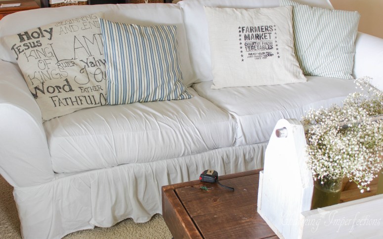 Pillows are such a great way to update a room, and these three ways of customizing covers are perfect for that personal touch!