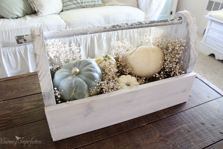 Being on a tight ($20) decorating budget didn't stop this Mom from being resourceful and using what she had and what she could find for free to bring fall decor into her home. You could do it too!